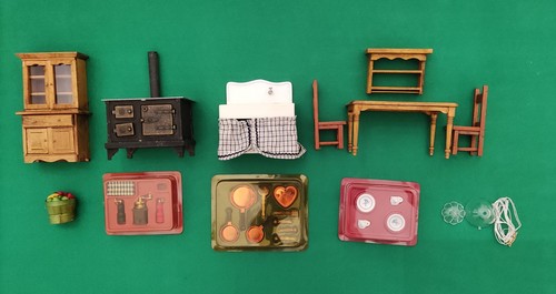 Set mobili accessori - di, in