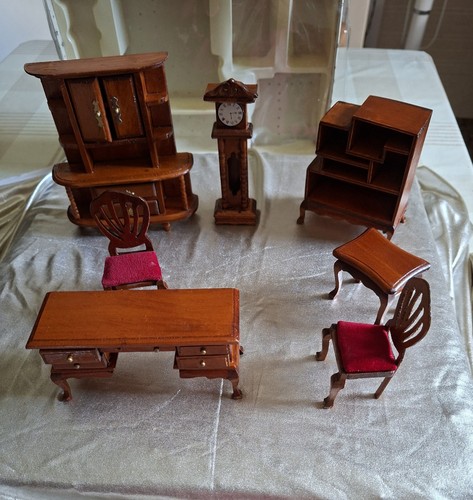 Set mobili miniatura - set,